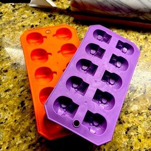 Thanksgiving Fall 2 Ice Trays! Skulls & Pumpkins -Halloween and Fall! Set